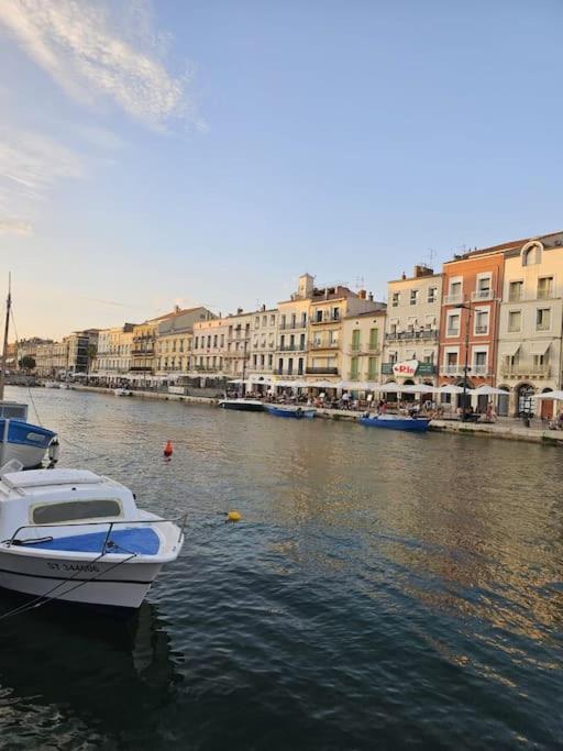 Le Calme A Deux Pas Du Port De Sete Sète Exterior foto
